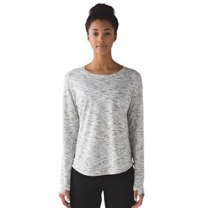 Lululemon Women’s Lost In Pace Long Sleeve in Tiger Space Dye Black White Size 8